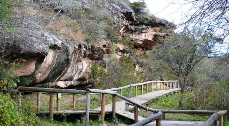 Declaran como "sitio sagrado" al ancestral centro ceremonial Cerro Colorado