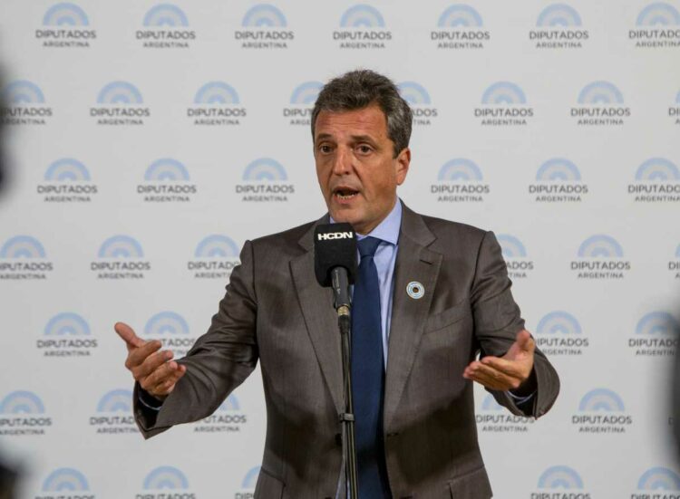 El massismo insistirá con un replanteo total del Gabinete