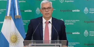 Julián Domínguez pidió que el campo liquide y aseguró que «no va a haber devaluación ni baja de retenciones»