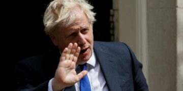 «Hasta la vista baby»: Así se despidió Boris Johnson del parlamento británico