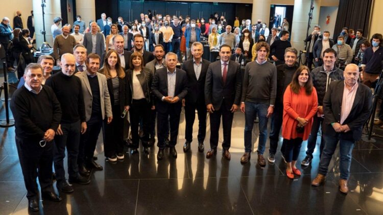 Juntos por el Cambio pidió "responsabilidad" y "el cese de las peleas internas"