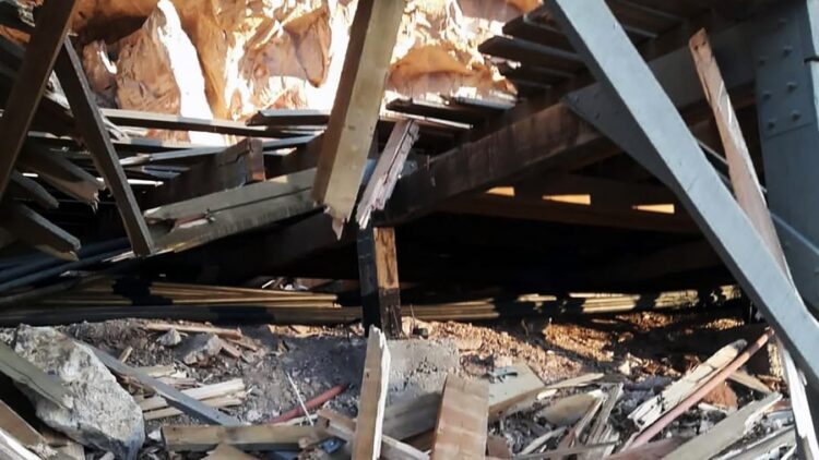 Un desprendimiento de piedras provocó destrozos en el sendero de la Cueva de las Manos