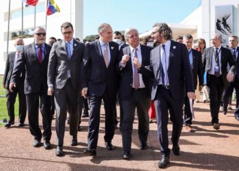 Rebaja de aranceles y acuerdo con Singapur, ejes económicos de la Cumbre del Mercosur