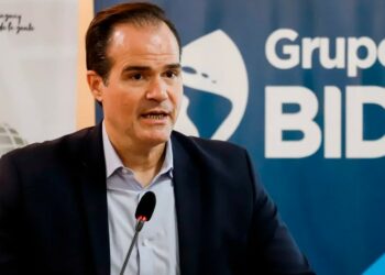 Tras las criticas de su presidente, el BID aprobó un crédito para la Argentina