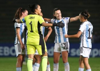 Argentina le ganó a Paraguay y se clasificó al Mundial del año próximo