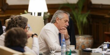 Crisis cambiaria: el Gobierno atraviesa otra semana clave