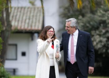 Primera foto conjunta de Fernández y su nueva ministra de Economía