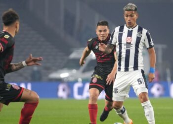 Talleres sigue sin ganar en el torneo y fue superado por Barracas Central