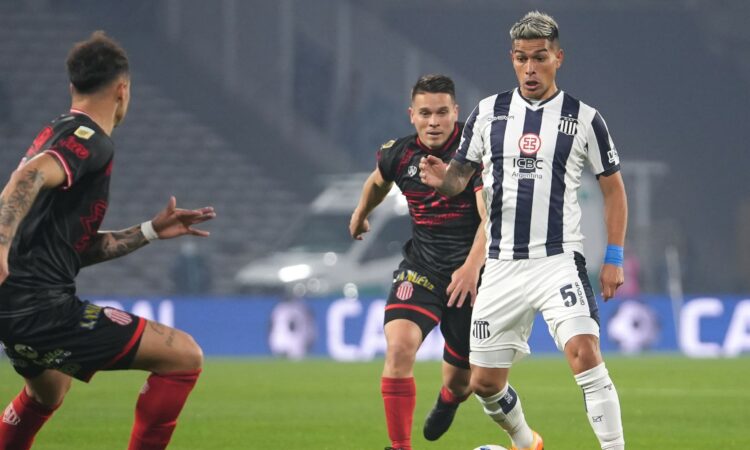 Talleres sigue sin ganar en el torneo y fue superado por Barracas Central