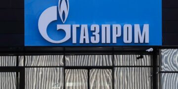 Gazprom reduce el envío de gas a Europa por «mantenimiento»