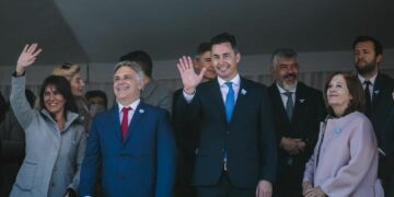 Miles de cordobeses volvieron a disfrutar del tradicional desfile patrio