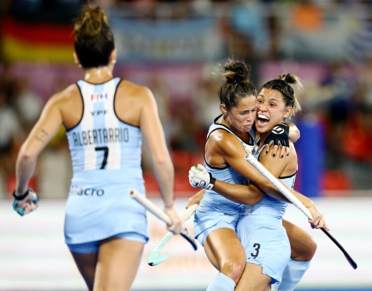 Las Leonas le ganaron a Alemania por penales y jugarán la final ante Países Bajos