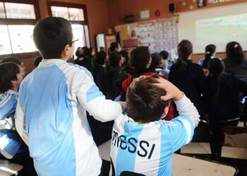 Los partidos que juegue Argentina en el Mundial de Qatar se podrán ver en las escuelas