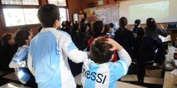 Los partidos que juegue Argentina en el Mundial de Qatar se podrán ver en las escuelas