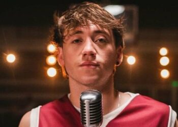 Paulo Londra le respondió a quienes lo critican por sus viajes: «Cálmense un poco»