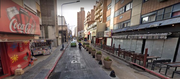 Un corte en Nueva Córdoba por obras genera malestar entre los dueños de bares