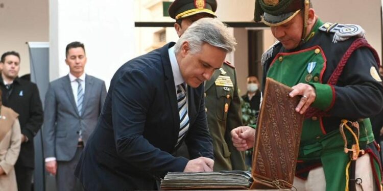 Presentaron la nueva guardia de honor del Cabildo histórico