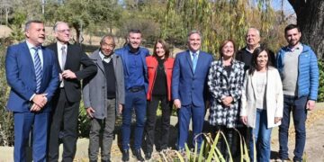 Nueve intendentes buscan crear el «Ente Metropolitano» para la puesta en común de problemáticas municipales