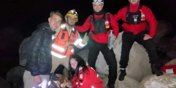 Una pareja de turistas se extravió en el río Mina Clavero y tuvo que ser rescatada