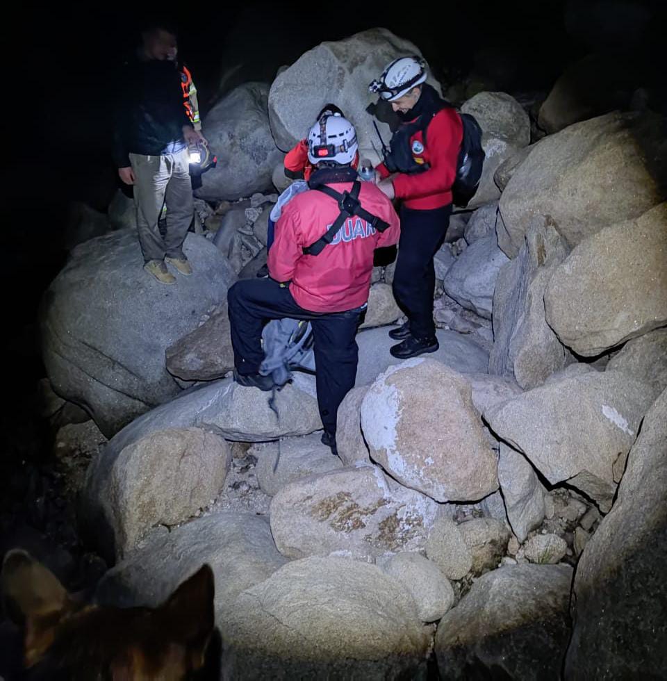 Una pareja de turistas se extravió en el río Mina Clavero y tuvo que ser rescatada