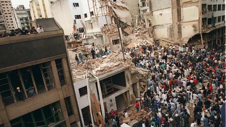 Un informe del Mossad sobre el atentado a la AMIA desliga a Irán de actuar con agentes en el país