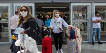 Anticipan que Batakis trabaja en un tipo de cambio diferenciado para turistas