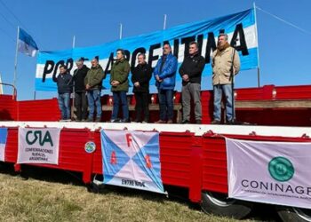 El campo paró en reclamo de un «cambio de rumbo» económico