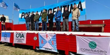 El campo paró en reclamo de un «cambio de rumbo» económico