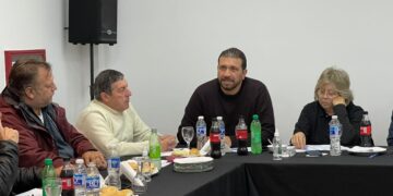 Aoita ingresó a la Confederación de Transporte