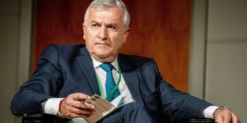 Morales pide «cautela» ante los últimos movimientos en el Ejecutivo nacional