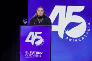 Advierten que sin un ajuste "en serio" no habrá un nuevo desembolso del FMI