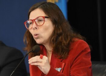 Las principales medidas anunciadas por Batakis