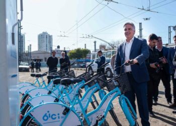 La ciudad sumará el alquiler de bicicletas al transporte urbano