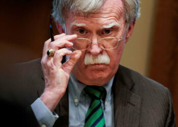 Bolton reconoció que organizó golpes de Estado