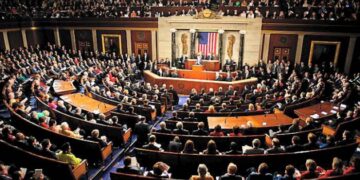 La Cámara baja de Estados Unidos busca defender el aborto 