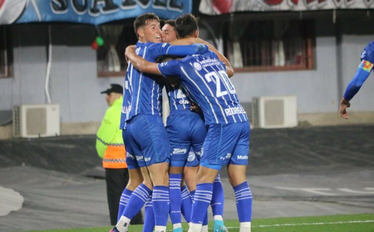 River no levanta cabeza: cayó con Godoy Cruz en el Monumental