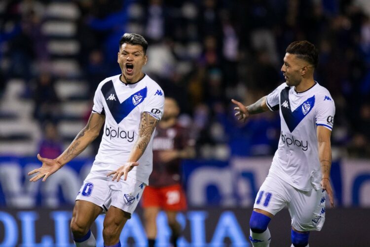 Vélez se lo empató en la última a River