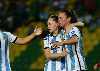 Argentina goleó a Perú