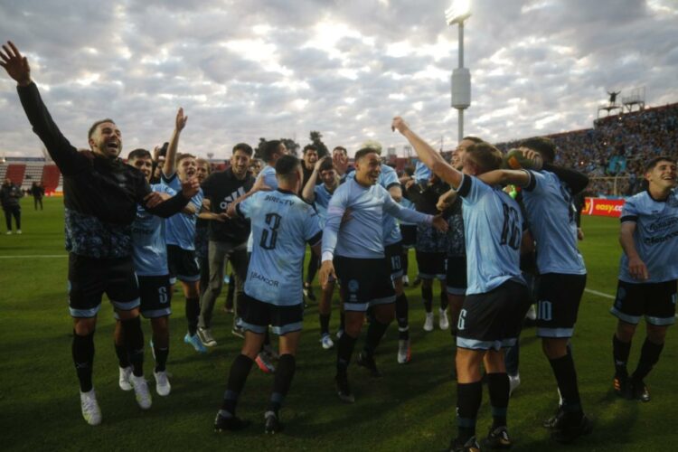 Belgrano se metió en octavos