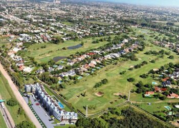 Presentan proyecto que pretende regularizar barrios privados en Córdoba capital