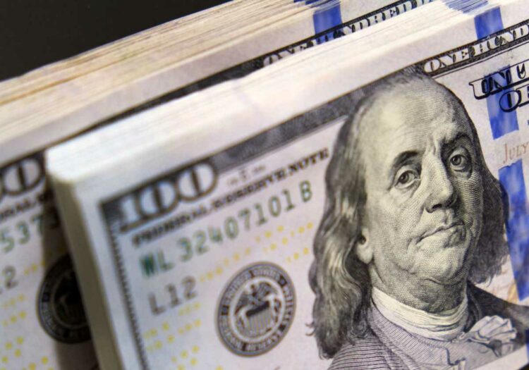 La jornada financiera estuvo marcada por la volatilidad del dólar