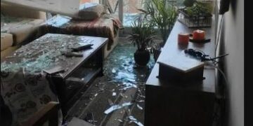 Una explosión destrozó varios pisos de un edificio en Montevideo y causó heridos de gravedad