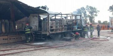 La explosión en un depósito de garrafas dejó cuatro heridos