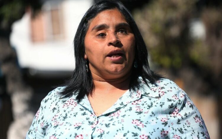 Una mujer que quedó ciega durante las protestas en chile demanda al Estado por perjuicios