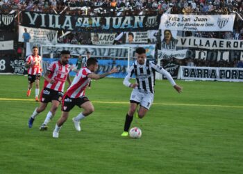 Quiere seguir peleando