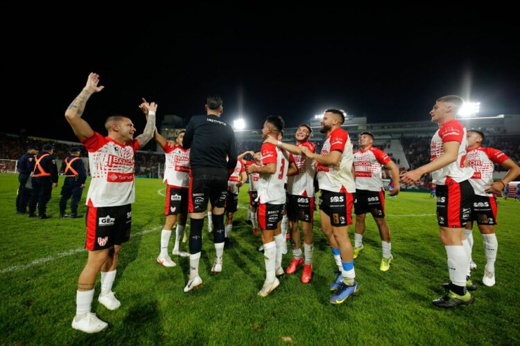 Fiesta albirroja