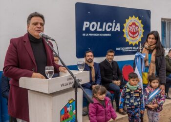 La oposición exige la renuncia de Mosquera, ministro de Seguridad