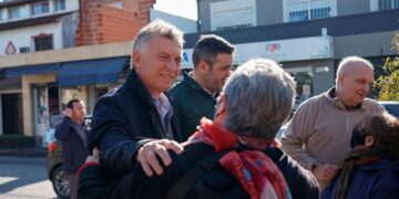 Macri pidió «retomar el rumbo de los ’90» y ponderó a Sarmiento