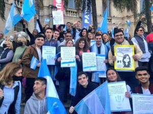 Se movilizaron al Olmos en contra del gobierno nacional