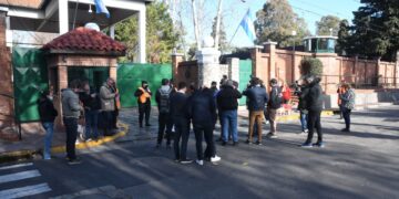 La oposición provincial reclamó «responsabilidad y credibilidad»